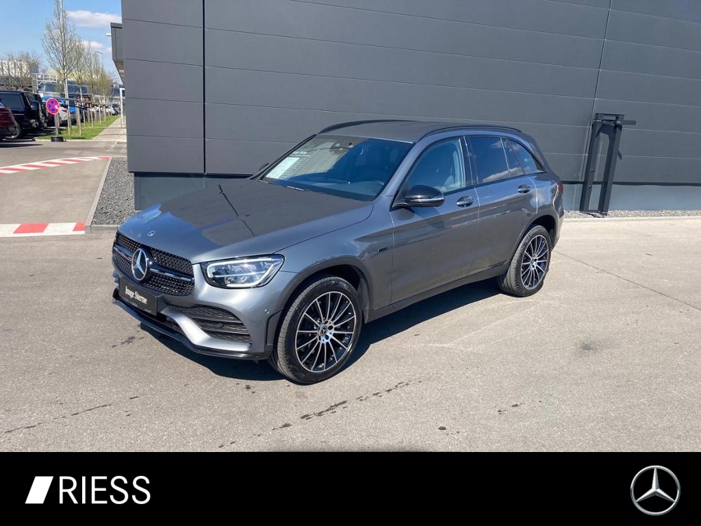Mercedes-Benz GLC 300 e 4M AMG  NightAHK Ambiente  20 Zoll Hec