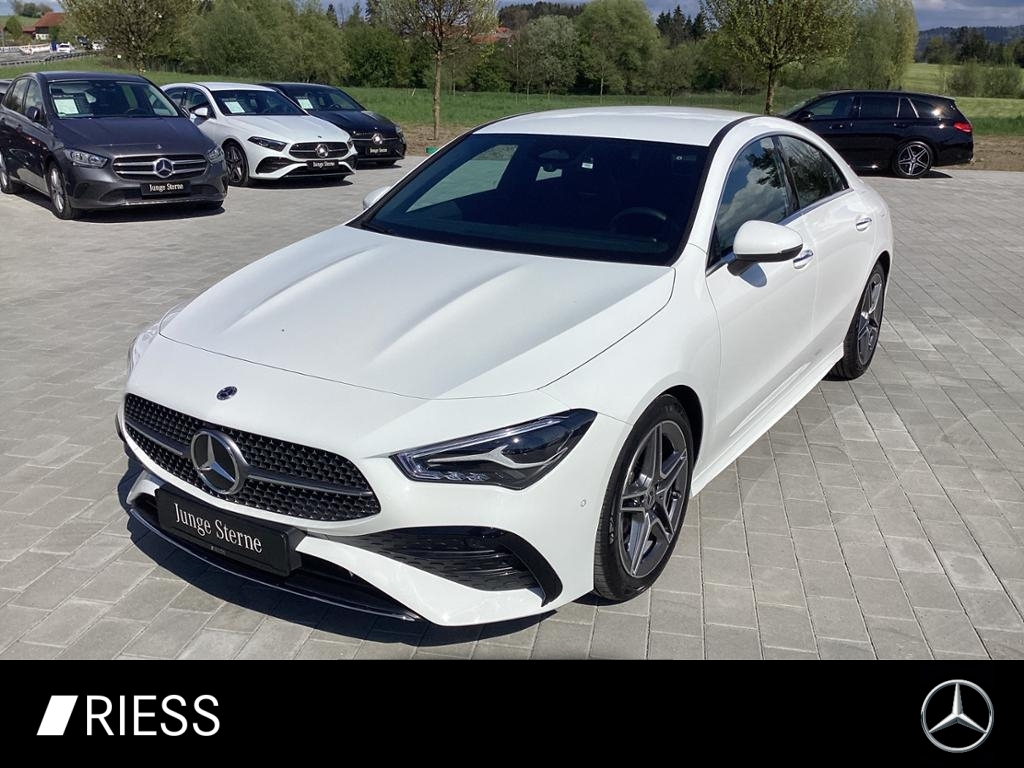 Mercedes-Benz CLA 200 Coupé AMG Navi PDC SHZ  Kamera LED Ambi