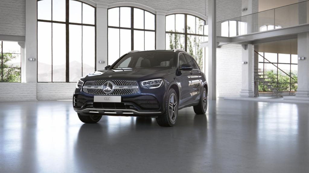 Mercedes-Benz GLC 300 e 4M AMG AHK Panoramadach LED Distronic