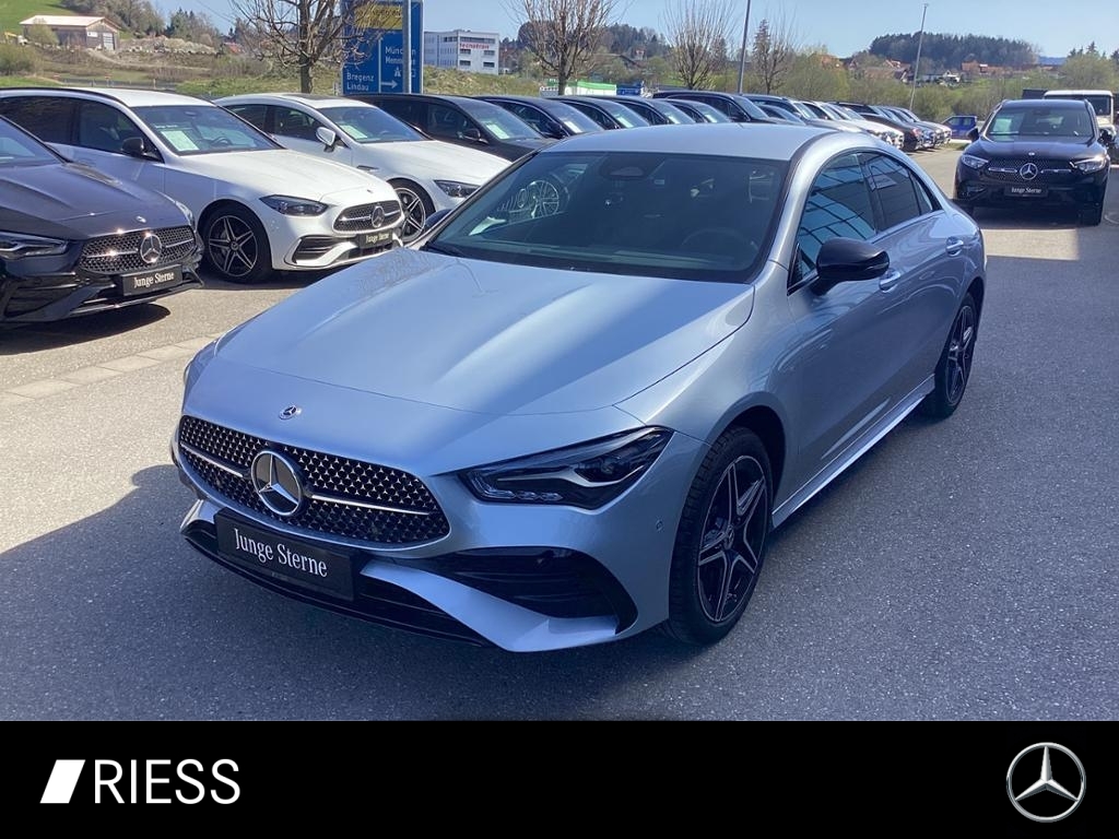 Mercedes-Benz CLA 250 e Coupé AMG Prem. Distr. Navi Keyl. Go