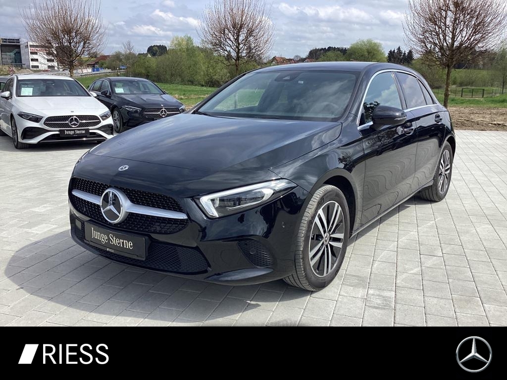 Mercedes-Benz A 250 e Progr. Multib. AHK Navi PDC SHZ Ambi.