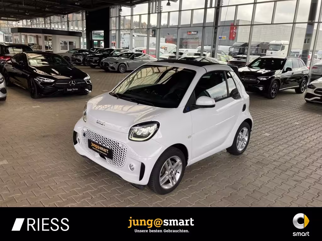 Smart smart EQ fortwo cabrio AUT Kam. KlimaA LED LM