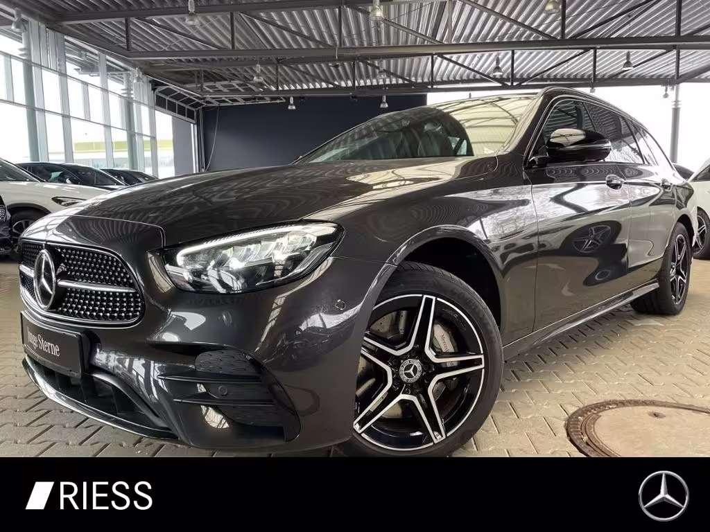 Mercedes-Benz E 300 de 4M T AMG+AHK+Pano+Distr+360°+Headup+Mem