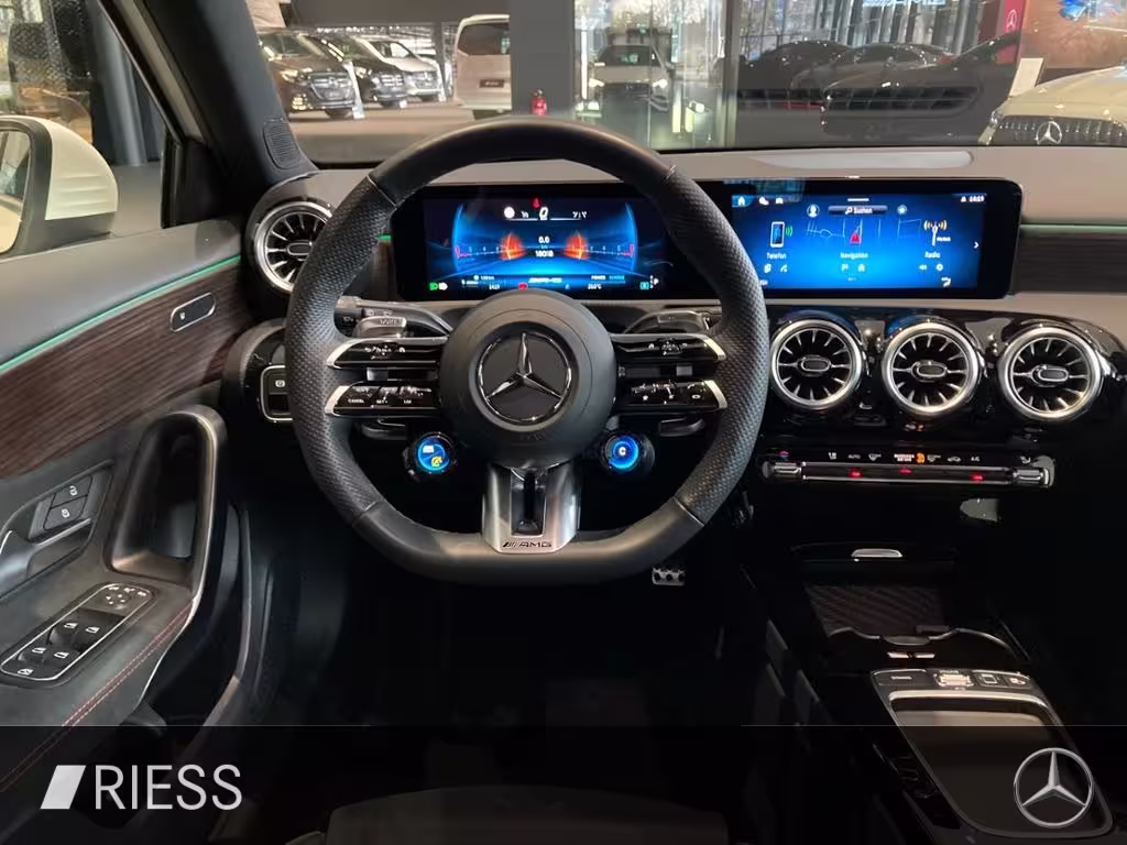 Mercedes-Benz A 35 AMG 4M AUT DynLicht Fernlichtass. Kam. LED - Bild 14