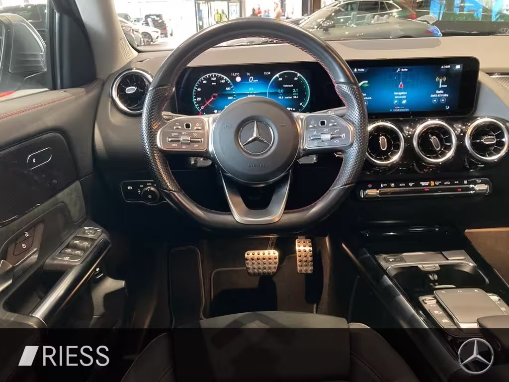 Mercedes-Benz GLA 250 e AMG+19+R-Kam+AHK+8-Gang+Parktronic+ - Bild 12