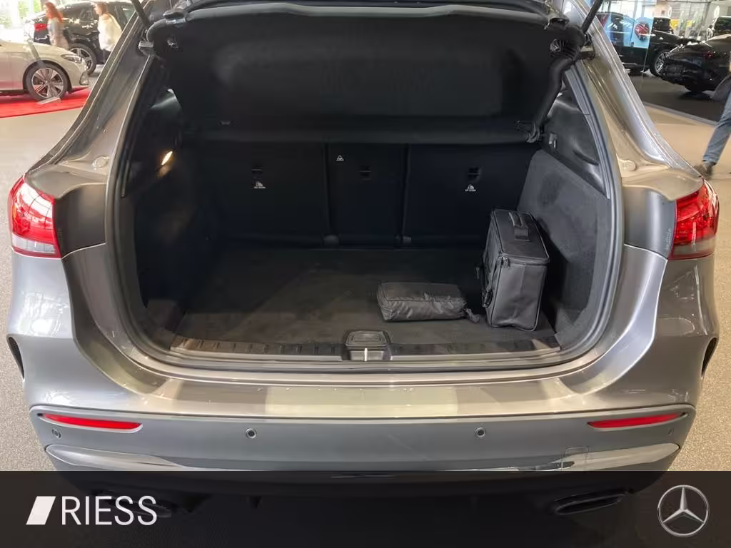 Mercedes-Benz GLA 250 e AMG+19+R-Kam+AHK+8-Gang+Parktronic+ - Bild 6