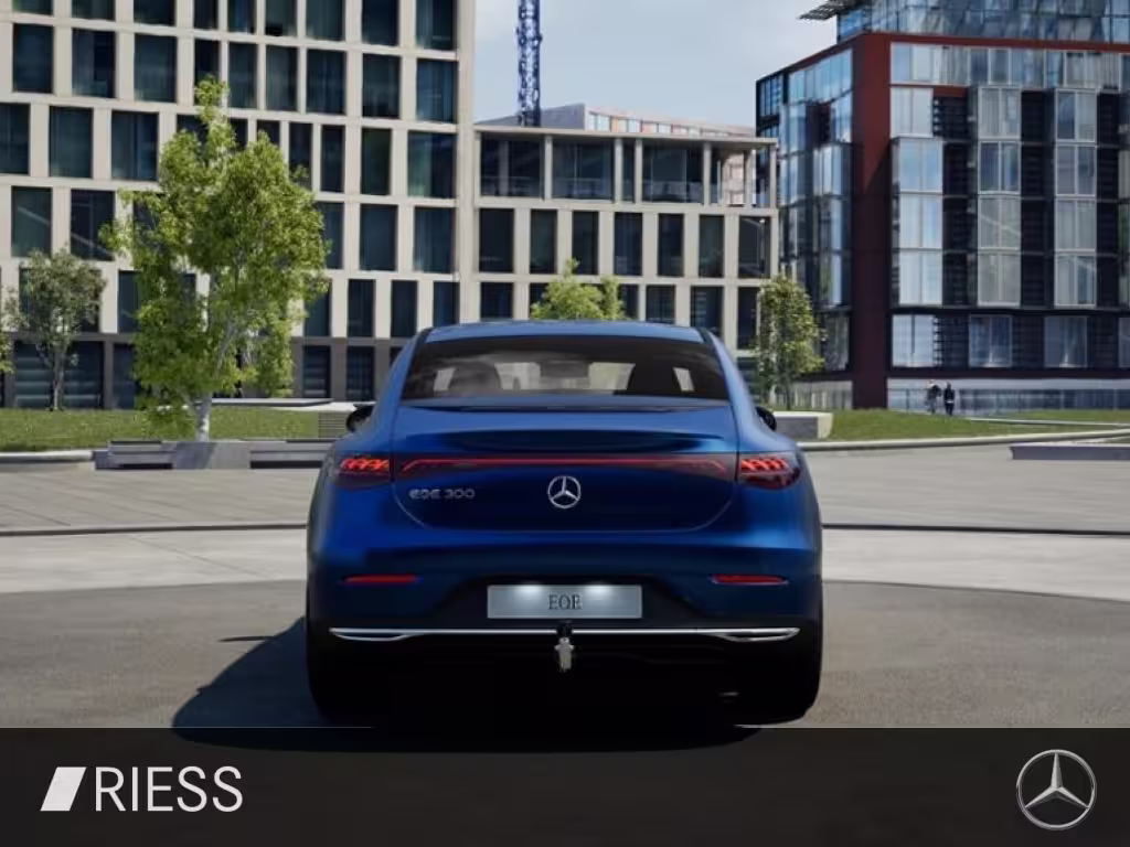 Mercedes-Benz EQE 300 Electric Art Premium AHK Leder HA-Lenkun - Bild 6