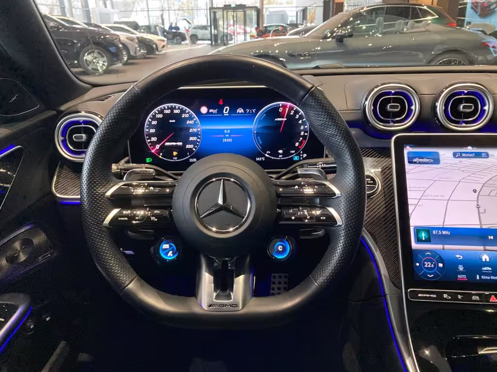 Mercedes-Benz C 63 AMG S E  PREMIUM+FAHRASSI+ NIGHT CARBON AUG - Bild 15