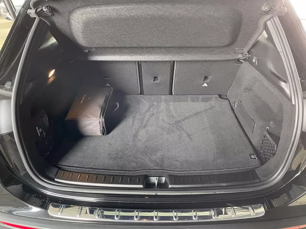 Mercedes-Benz EQA 250 FahrassiPaket+R-Kam+AHK+LED+DC-Lader+18 - Bild 10