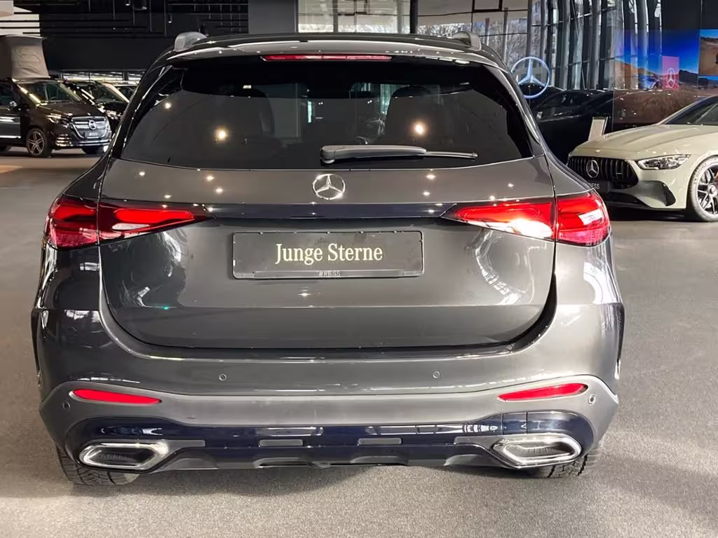 Mercedes-Benz GLC 220 d 4M AMG AHK NIGHT DISTRO FAHRASSIST+ - Bild 4