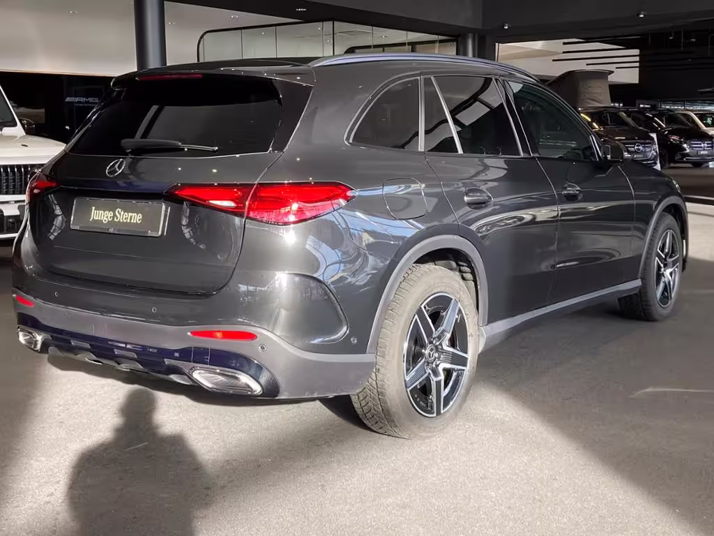 Mercedes-Benz GLC 220 d 4M AMG AHK NIGHT DISTRO FAHRASSIST+ - Bild 5