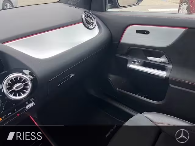 Mercedes-Benz GLA 200 Online Special AMG-LED-KAM- - Bild 11