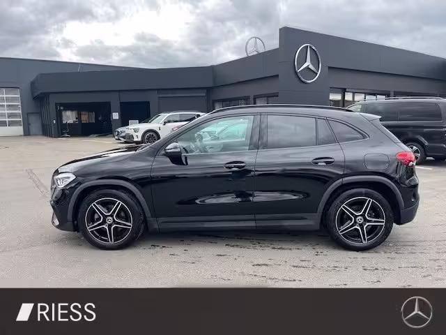 Mercedes-Benz GLA 200 Online Special AMG-LED-KAM- - Bild 3