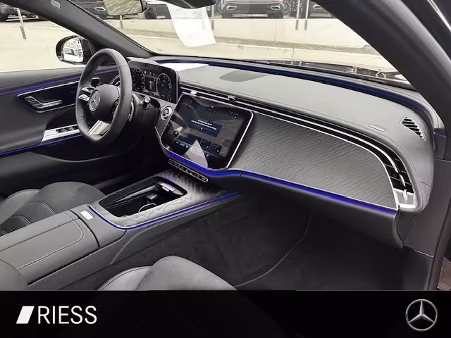 Mercedes-Benz E 300 de AMG Sport Night Distr AHK Pano 360 20 - Bild 9