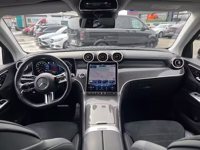 Mercedes-Benz GLC 300 e 4MATIC AMG-MEMO-AHK-360- - Bild 12