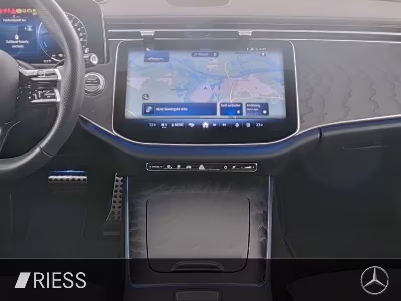 Mercedes-Benz E 400 e 4M AMG Sport Night Distr HUD 360 20 - Bild 9