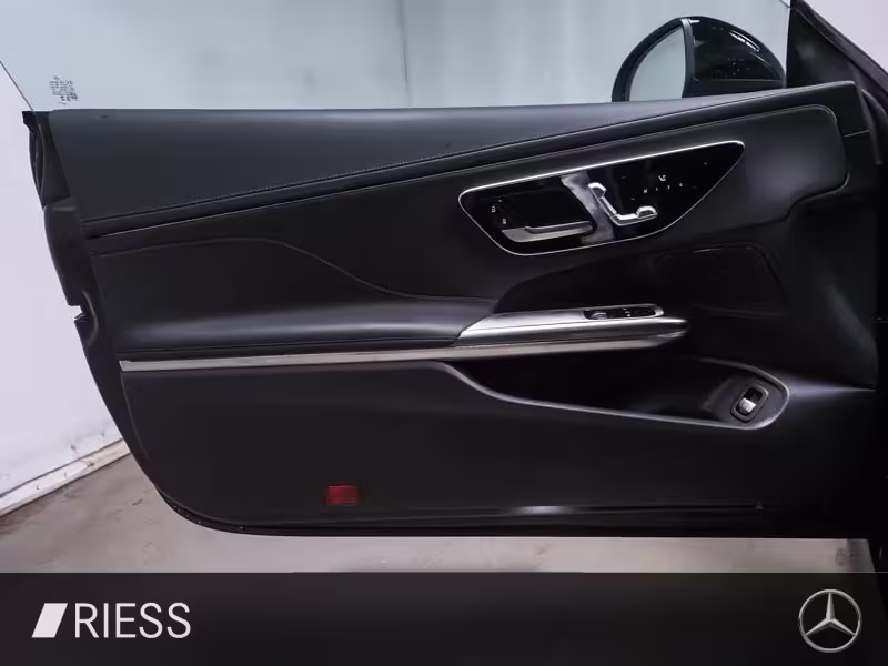 Mercedes-Benz CLE 220 d Coupé AMG Sport Night Distr Vorr Pano 19 - Bild 9