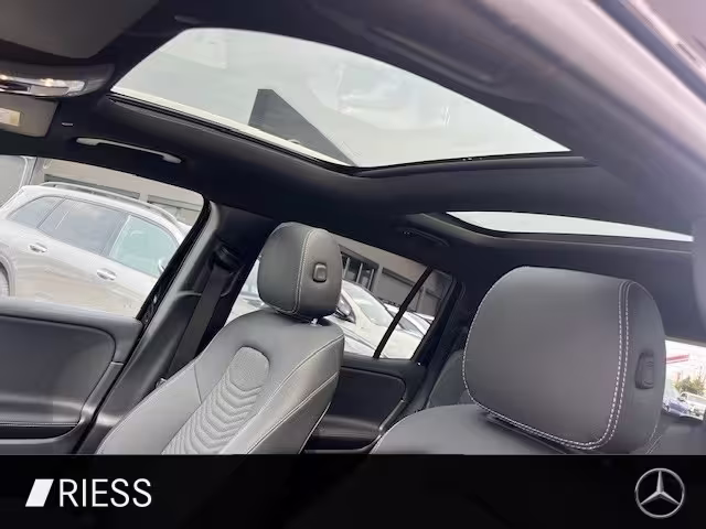 Mercedes-Benz GLB 250 4M Progressive Navi LED Pano 7 Sitzer - Bild 11