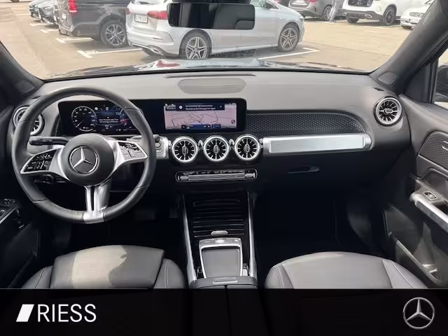 Mercedes-Benz GLB 250 4M Progressive Navi LED Pano 7 Sitzer - Bild 14