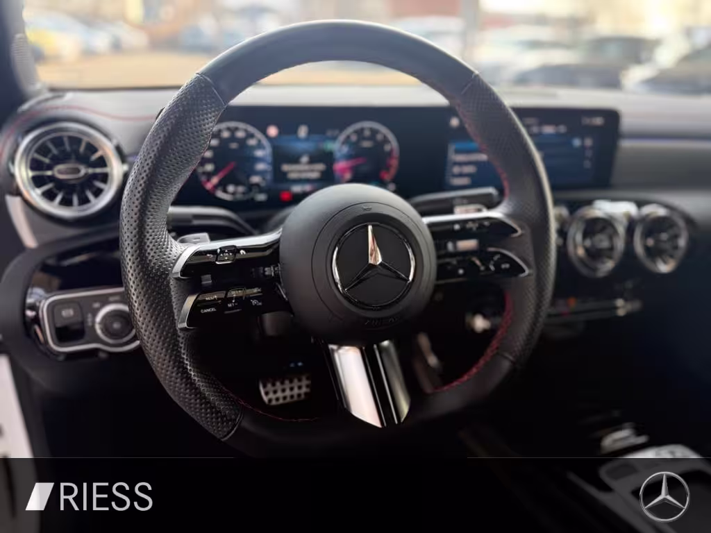 Mercedes-Benz CLA 200 Coupé AMG SPORT AHK NIGHT WINTER-P 19 CLA 200 - Bild 13