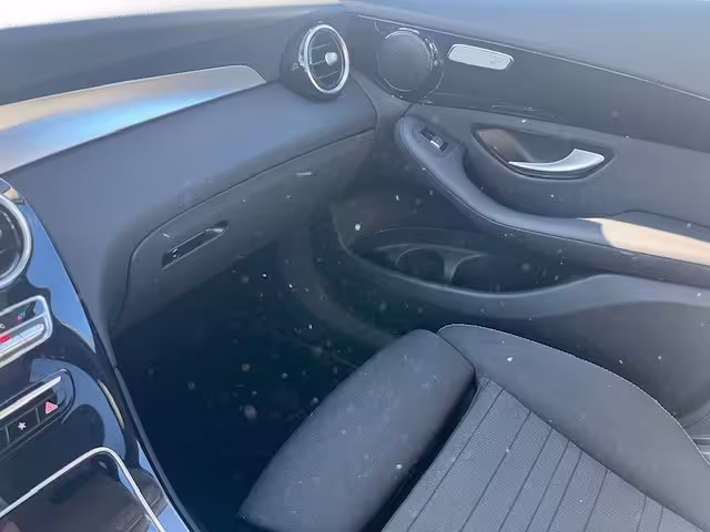 Mercedes-Benz GLC 300 e 4MATIC AHK AUT Kam. KeyLess KlimaA LED - Bild 12