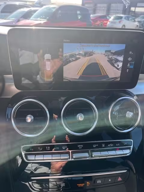 Mercedes-Benz GLC 300 e 4MATIC AHK AUT Kam. KeyLess KlimaA LED - Bild 13