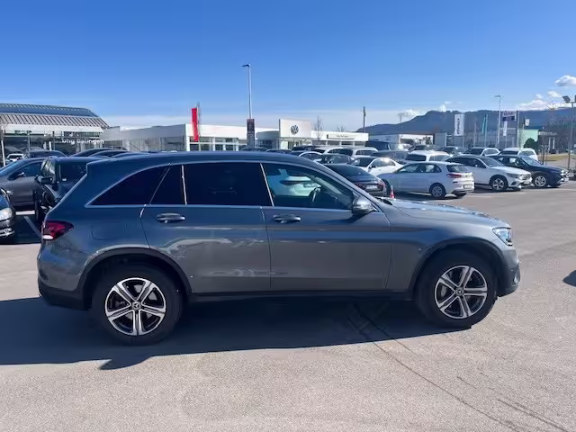 Mercedes-Benz GLC 300 e 4MATIC AHK AUT Kam. KeyLess KlimaA LED - Bild 8