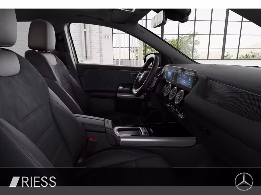 Mercedes-Benz GLA 200 Night Distr Pano AHK 19 - Bild 10