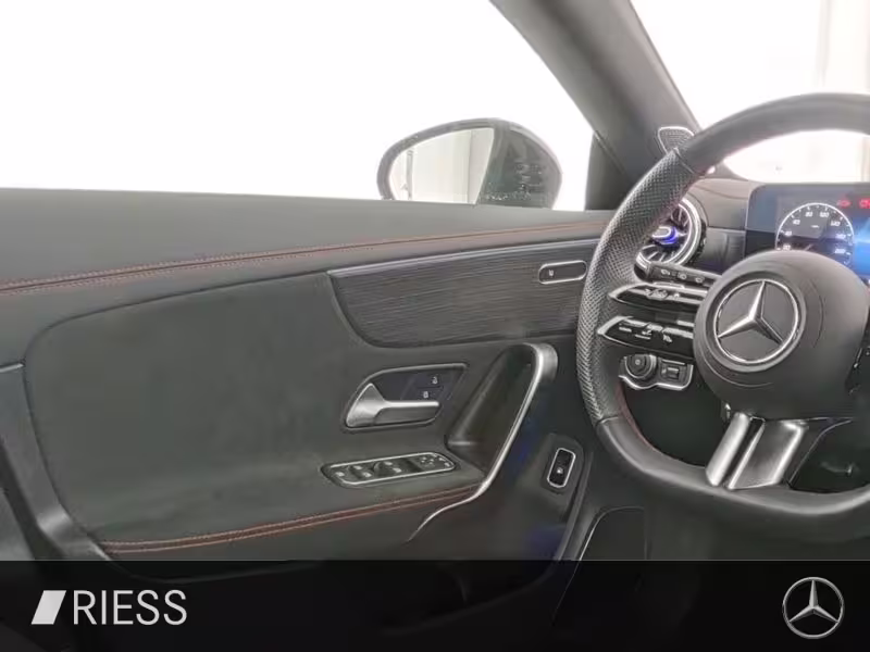 Mercedes-Benz CLA 250 e SB AMG Sport Night Distr Vorr Pano - Bild 8