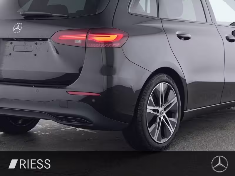 Mercedes-Benz B 250 4MATIC Progressive Night Burmester 360 18 - Bild 4