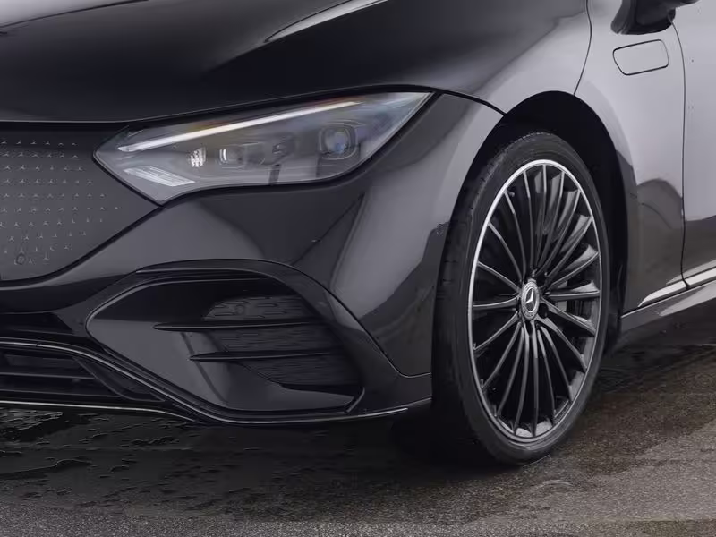 Mercedes-Benz EQE 500 4M AMG Sport Night Distr Hyper Pano AHK - Bild 3