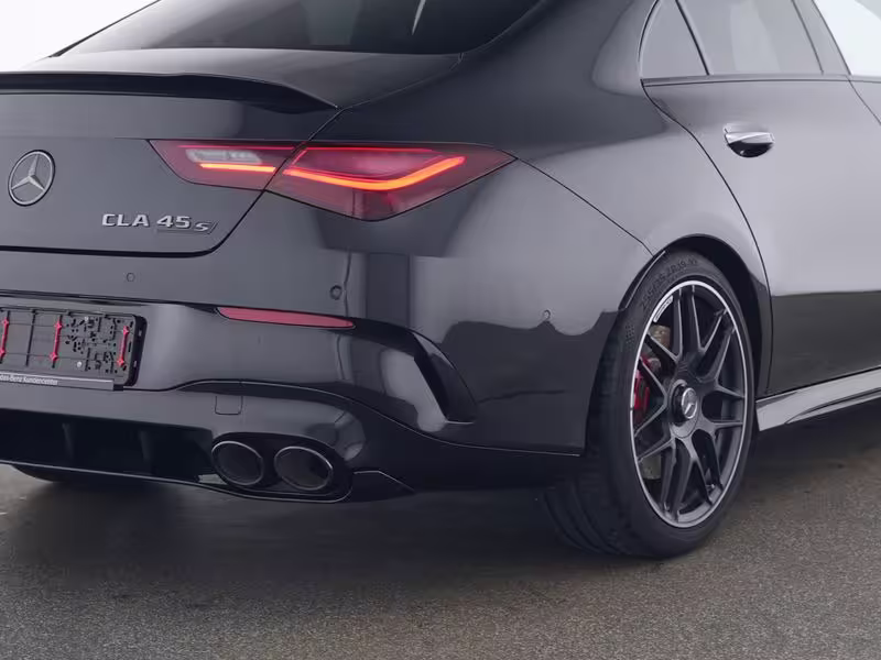 Mercedes-Benz CLA 45 AMG S 4M Night Prem Plus Aero Pano 19 - Bild 4
