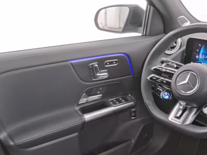 Mercedes-Benz GLA 35 AMG 4M Night Distr Sitzkli Perf Sitze Standh - Bild 8