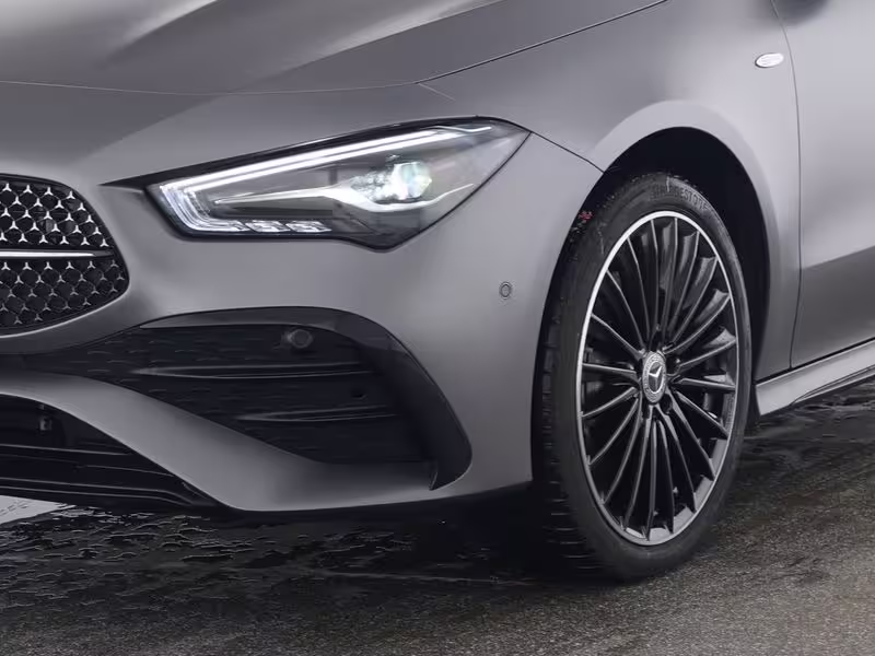 Mercedes-Benz CLA 250 e Coupé mit EQ Hybrid Technologie 360 LM - Bild 3
