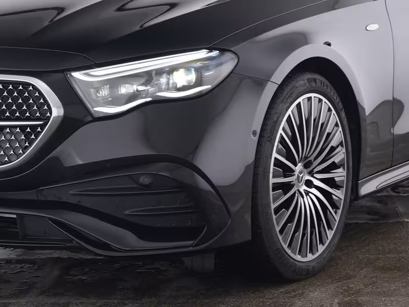 Mercedes-Benz E 300 e T-Modell mit EQ Hybrid Technologie 360 - Bild 3