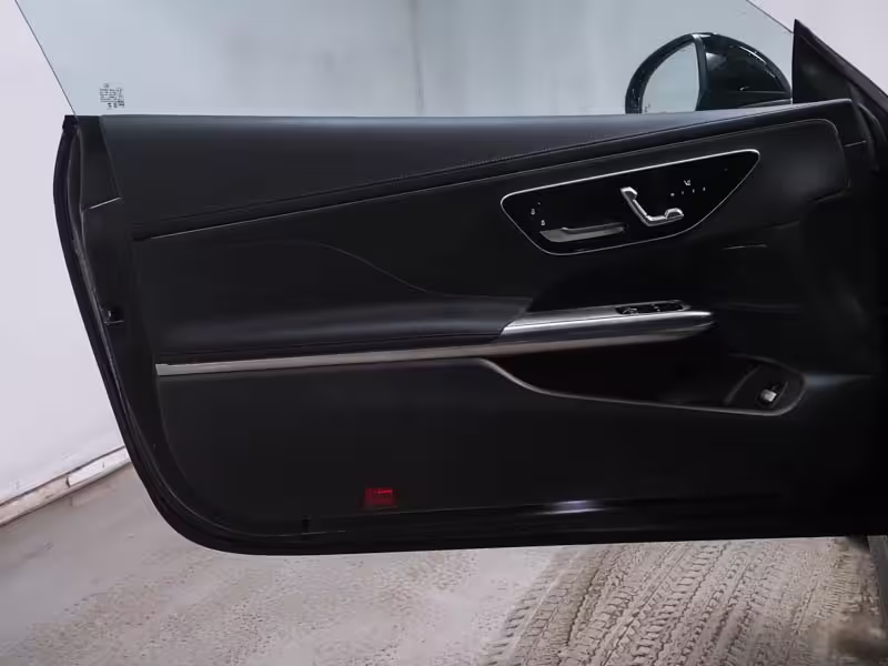 Mercedes-Benz CLE 200 Coupé AMG Sport Night Vorr Distr Pano 19 - Bild 9