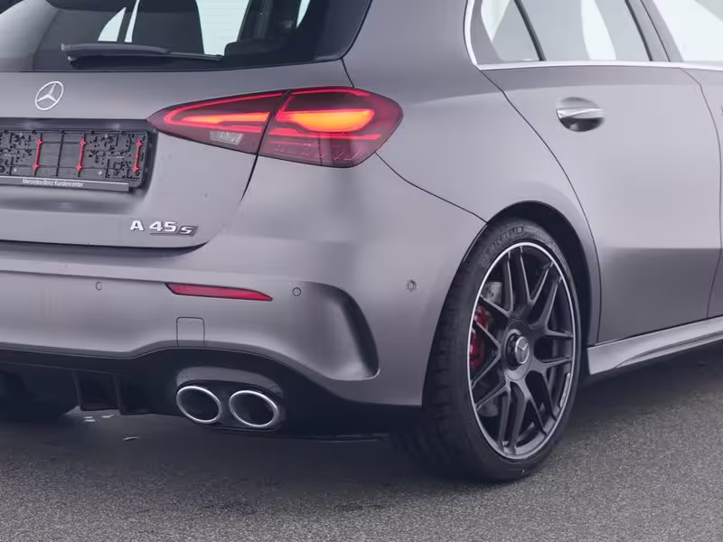 Mercedes-Benz A 45 AMG S 4M Magno Night Prem Plus Distr Pano 19 - Bild 4