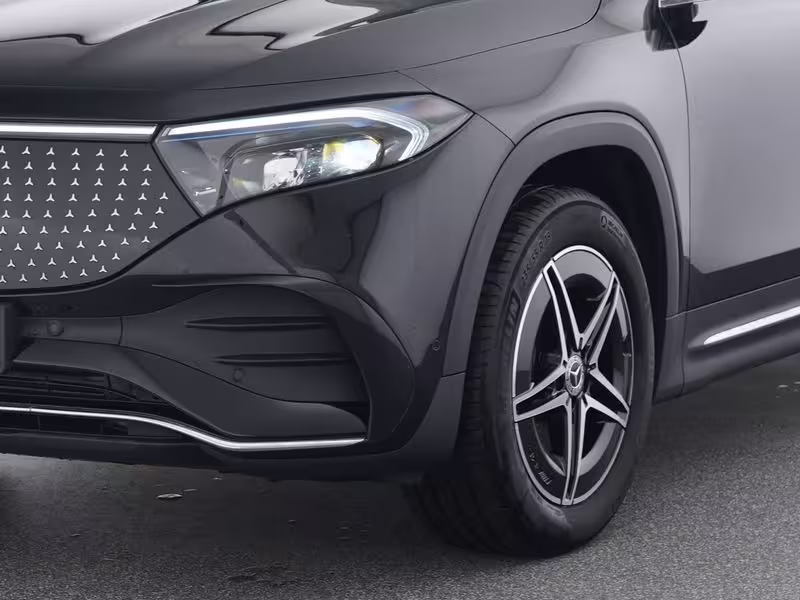 Mercedes-Benz EQB 350 4M AMG Sport Distr Pano AHK 360 W-Paket - Bild 3