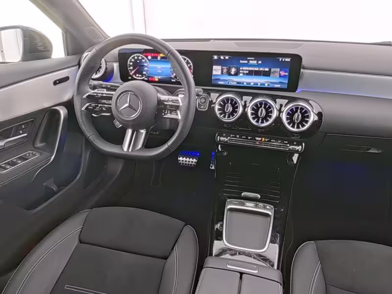 Mercedes-Benz A 250 4M AMG Sport Night Distr AHK Pano HUD 360 - Bild 5