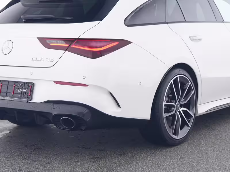 Mercedes-Benz CLA 35 AMG 4M SB Night Dist Pano Burme Multi 19 - Bild 4