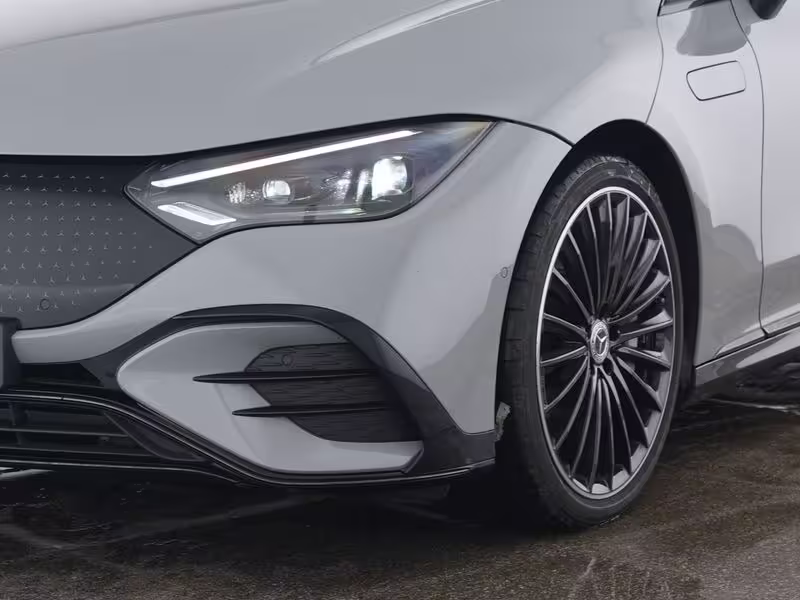 Mercedes-Benz EQE 350+ AMG Sport Night Distr AHK Airm HUD 21 - Bild 3