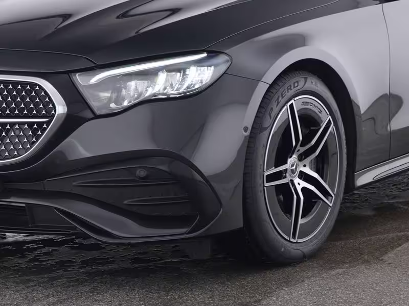 Mercedes-Benz E 220 d AMG Sport Night Distr Pano Keyless Kamera E 220 - Bild 3