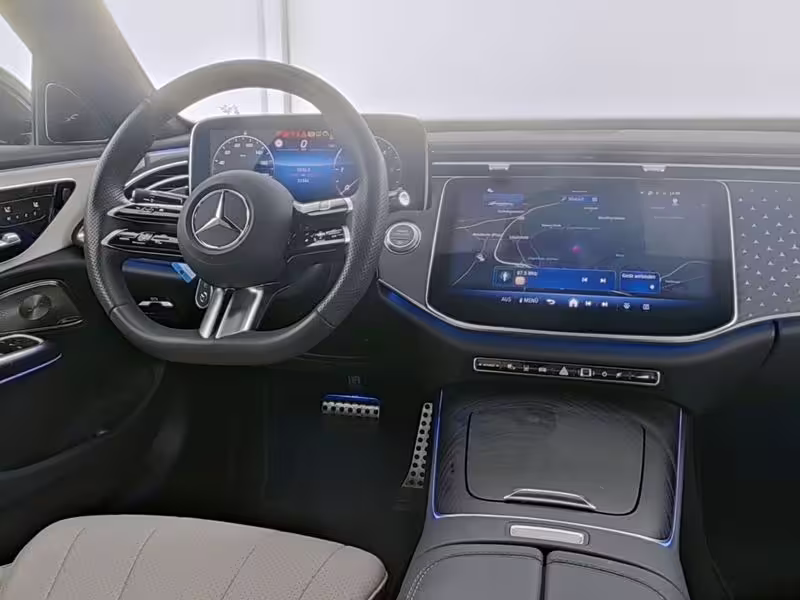 Mercedes-Benz E 220 d AMG Sport Distr Pano Sitzkl Standh Burmes E 220 - Bild 5