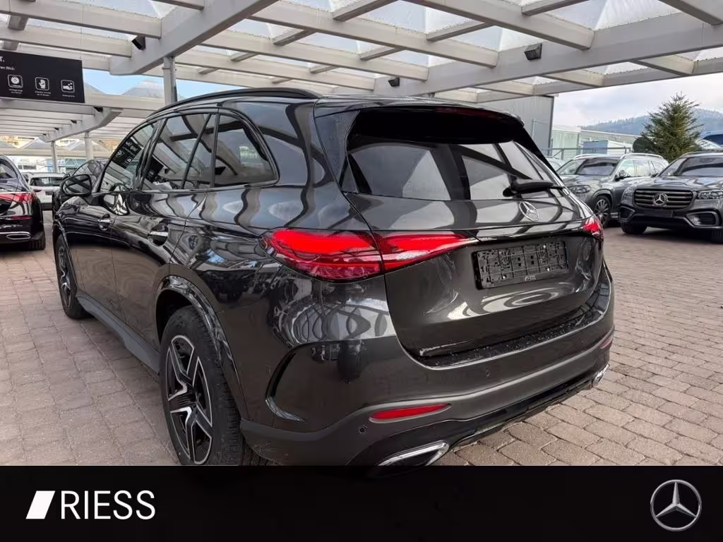 Mercedes-Benz GLC 220 d 4M AMG Sport Night Distr Pano AHK 360 19 GLC 220 - Bild 7