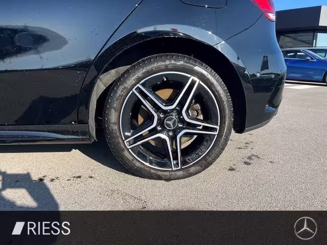 Mercedes-Benz A 250 e Kompaktlimousine AMG-KAM-LED-AMBI- A 250 - Bild 5