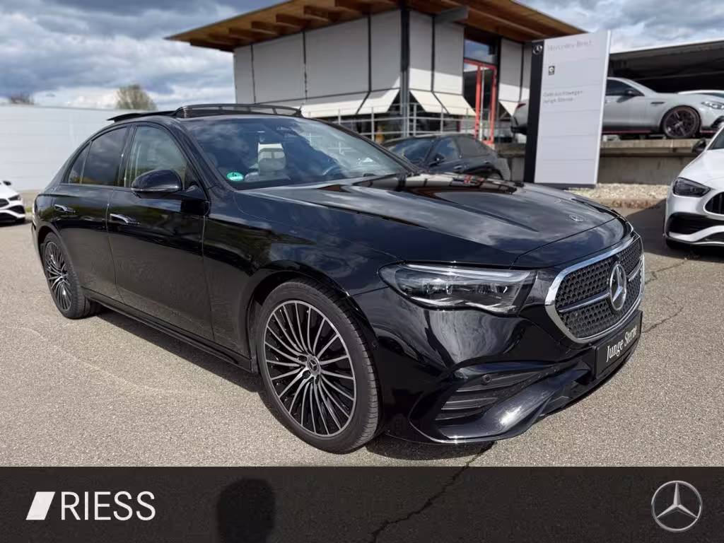 Mercedes-Benz E 220 d Limousine AMG SUPERSCREEN PANO BURM NIGHT E 220 - Bild 12