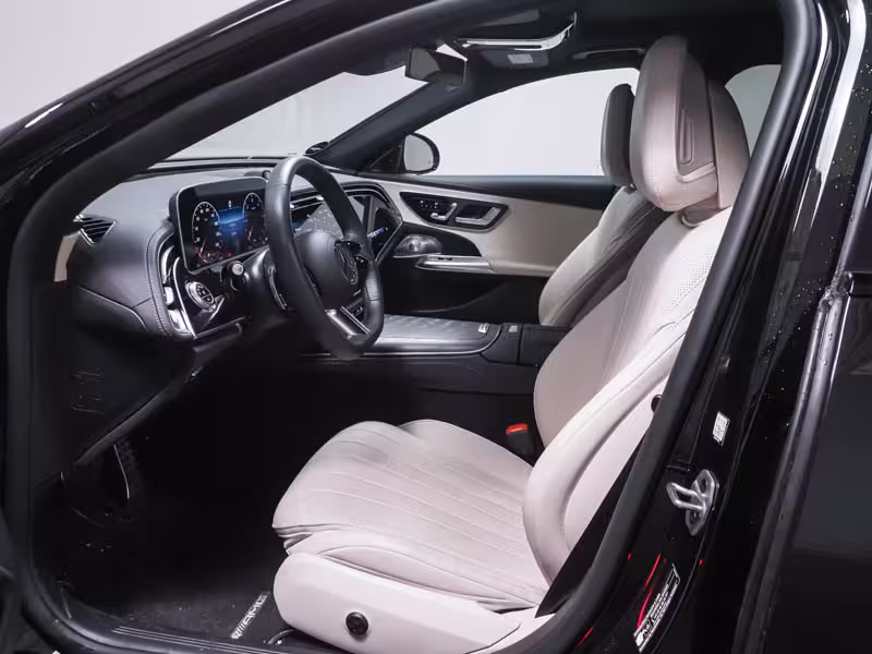 Mercedes-Benz E 220 d Limousine AMG SUPERSCREEN PANO BURM NIGHT E 220 - Bild 2