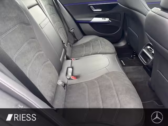 Mercedes-Benz E 300 de T AMG Sport Night Distr Pano AHK Kamera E 300 - Bild 11