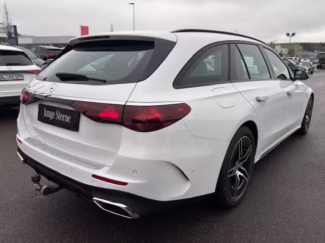 Mercedes-Benz E 300 de T AMG Sport Night Distr Pano AHK Kamera E 300 - Bild 7