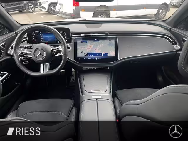 Mercedes-Benz E 300 e T AMG Sport Night Distr Pano AHK 360 19 E 300 - Bild 17